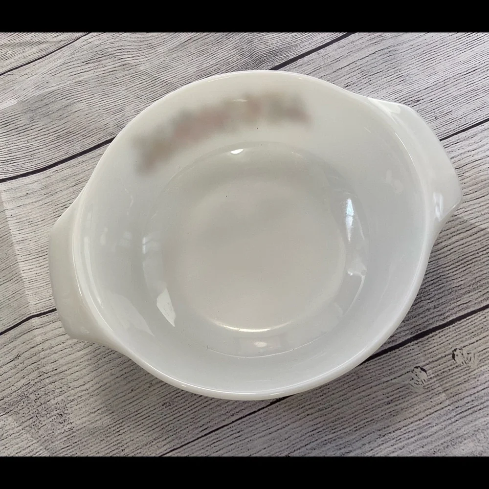 Vintage Anchor Hocking Fire King 1 QT Glass Dish Vegetable Print White Green